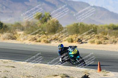 media/Apr-16-2022-CVMA (Sat) [[090b37c3ce]]/Race 15 500 Supersport-350 Supersport/